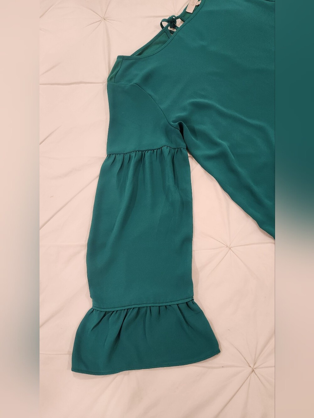 LOFT Bell Sleeve Emerald Green Blouse Size M - Picture 3 of 8